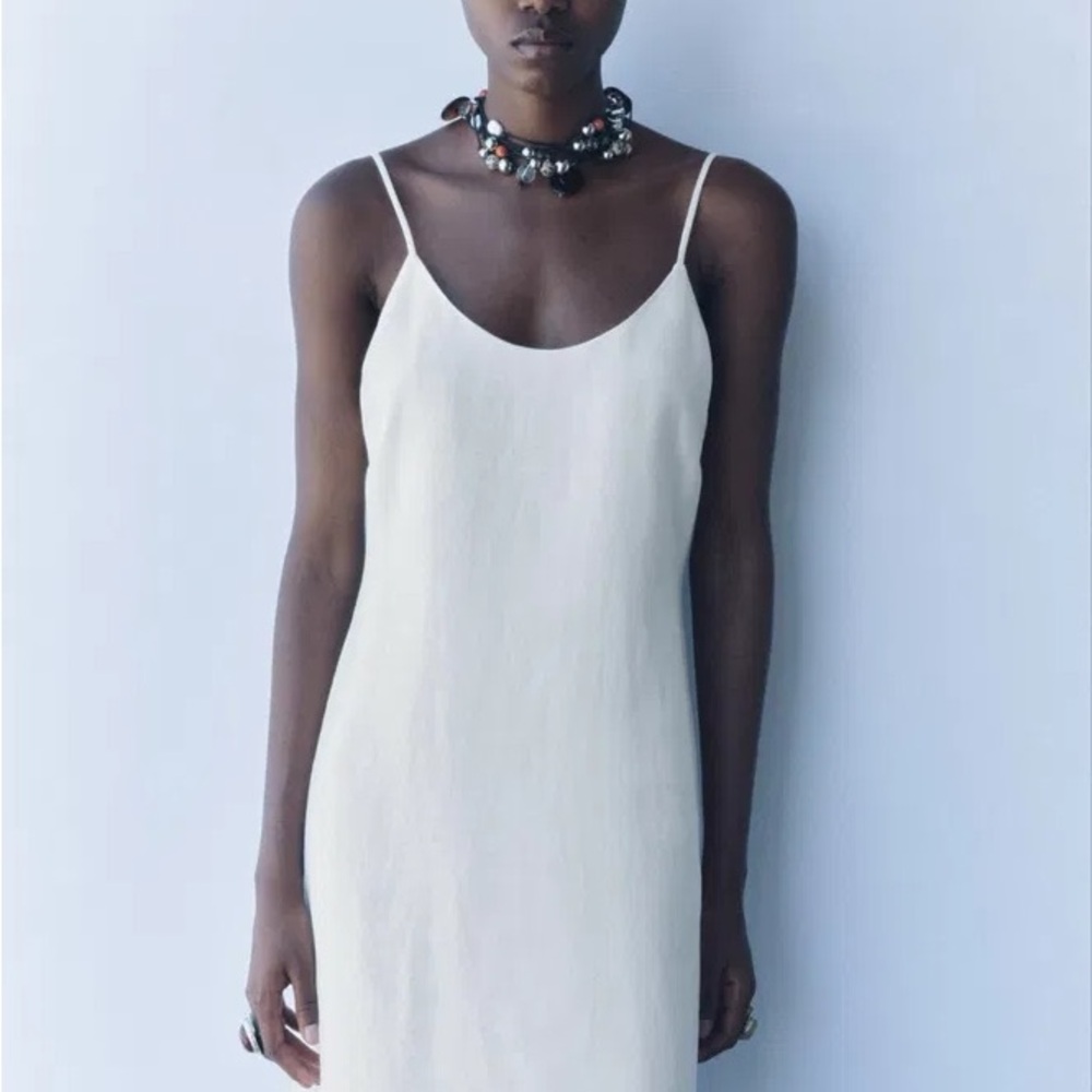 Linen Zara Dress - Picture 8 of 13